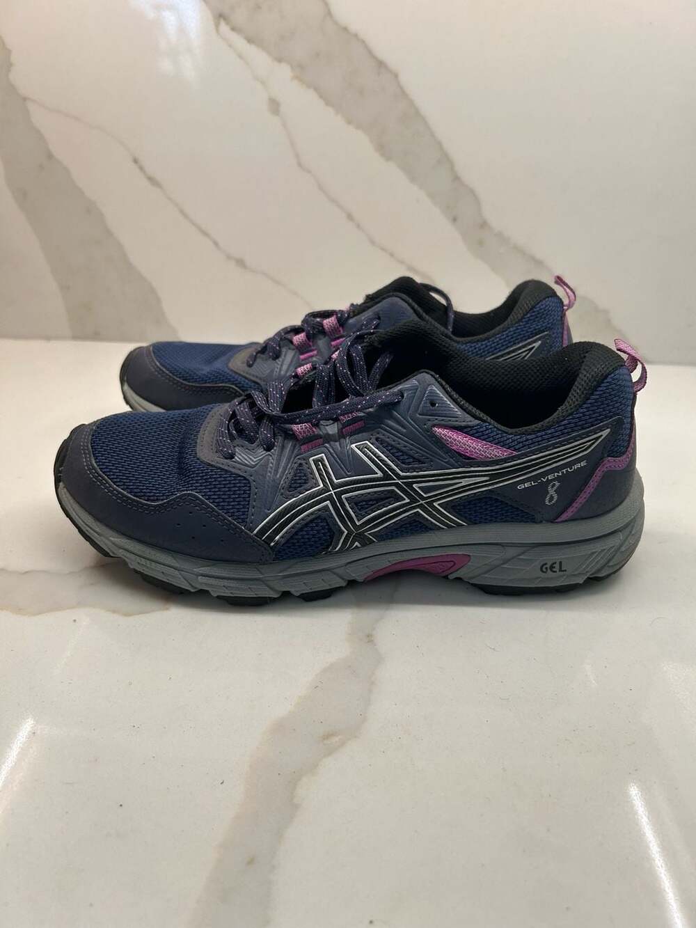Asics Gel-Venture 8 Athletic Training Shoe Womens Size 9 Hiking Trail Blue